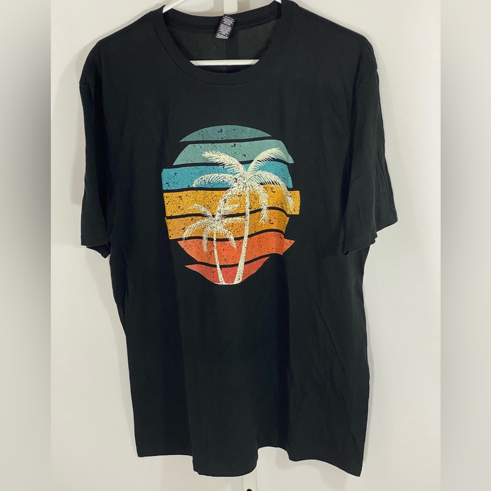 NWOT The Concert Tee Direct Black Short Sleeve Palm Trees Graphic …